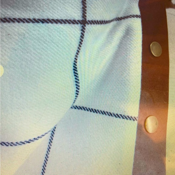 BXB by Jenny Buxton Blanket Scarf - Picture 3 of 5